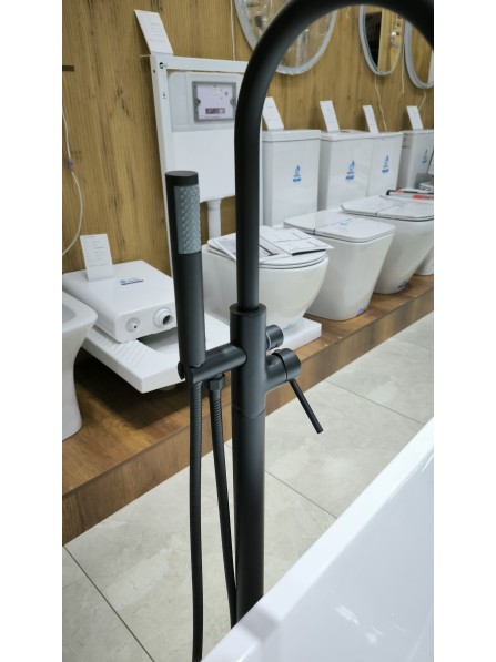 Смеситель для ванной Uovo A71001H